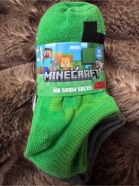 Minecraft Kids No-Show Footies in Bright Green